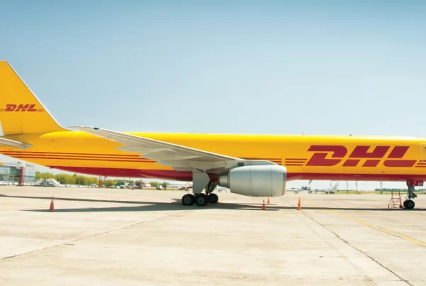 praca na lotnisku za granicą